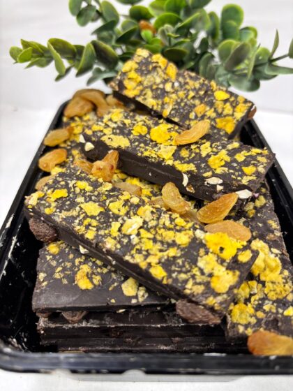 Fruite & nuts Chocolate